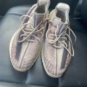 Adidas Yeezy Boost 350 V2 Zyon Size 14